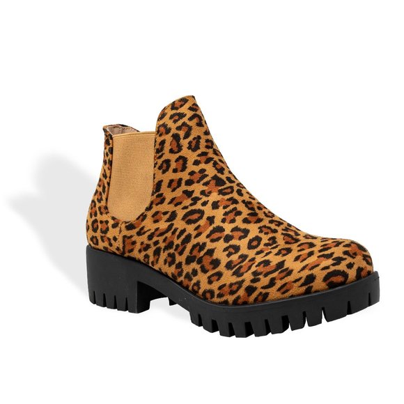 Chase + Chloe Shoes - Women's Chelsea Boots Elastic Chunky Block Heel Platform Lug Sole Ankle Booties